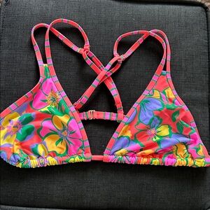 Women’s Wild Fable Floral Bikini Top~Size L